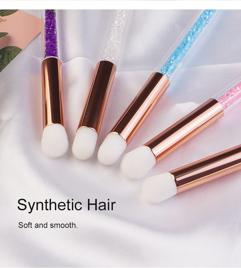 Wooden handle lash cleaning brush